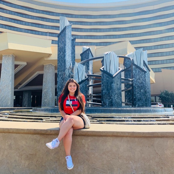 Meet your Posher, Paloma - Picture 2 of 7